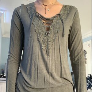 American Eagle Long Sleeve